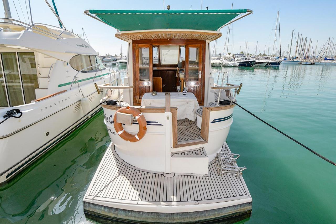 Barco Menorquina * Sitges