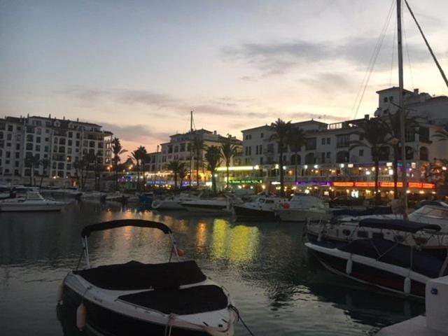 Penthouse Marina La Duquesa