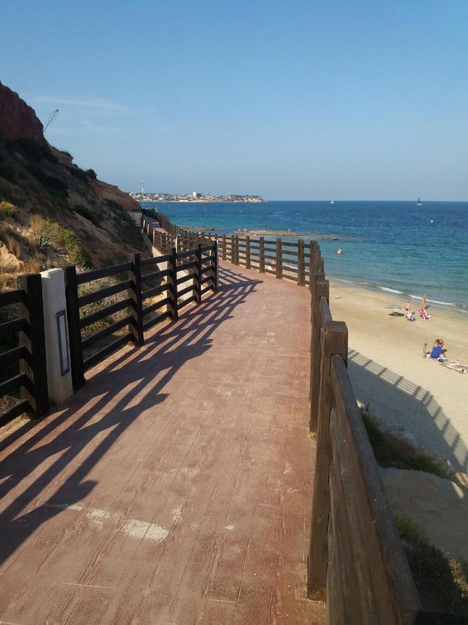 Almendricos - 3 Bedrooms Orihuela Costa Dehesa de Campoamor (Orihuela Costa)