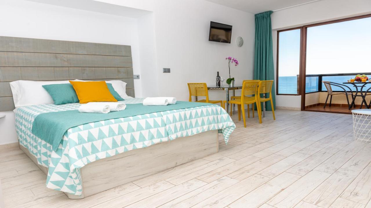 Beachfront With Sea Views Aloha Playa Apartamento Benalmádena