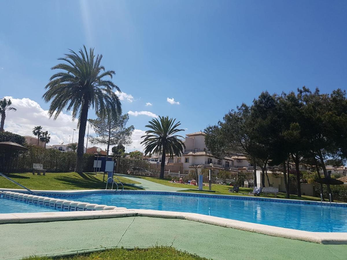 Casa Villamartin Blue Lagoon * Dehesa de Campoamor (Orihuela Costa)