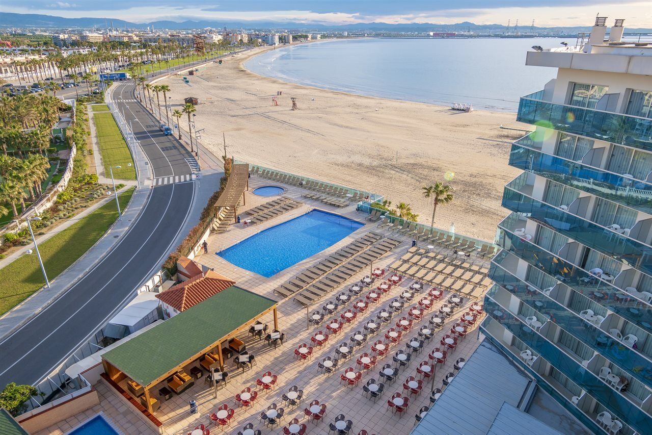 Hotel Golden Donaire 4*