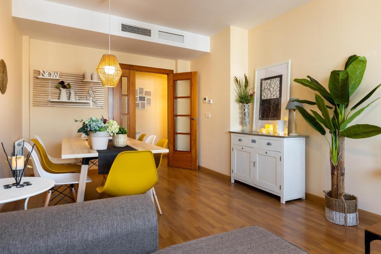 Apartamento Cris Ii,emir 1-piscina Gym & Parking, Parque De Las Ciencias *