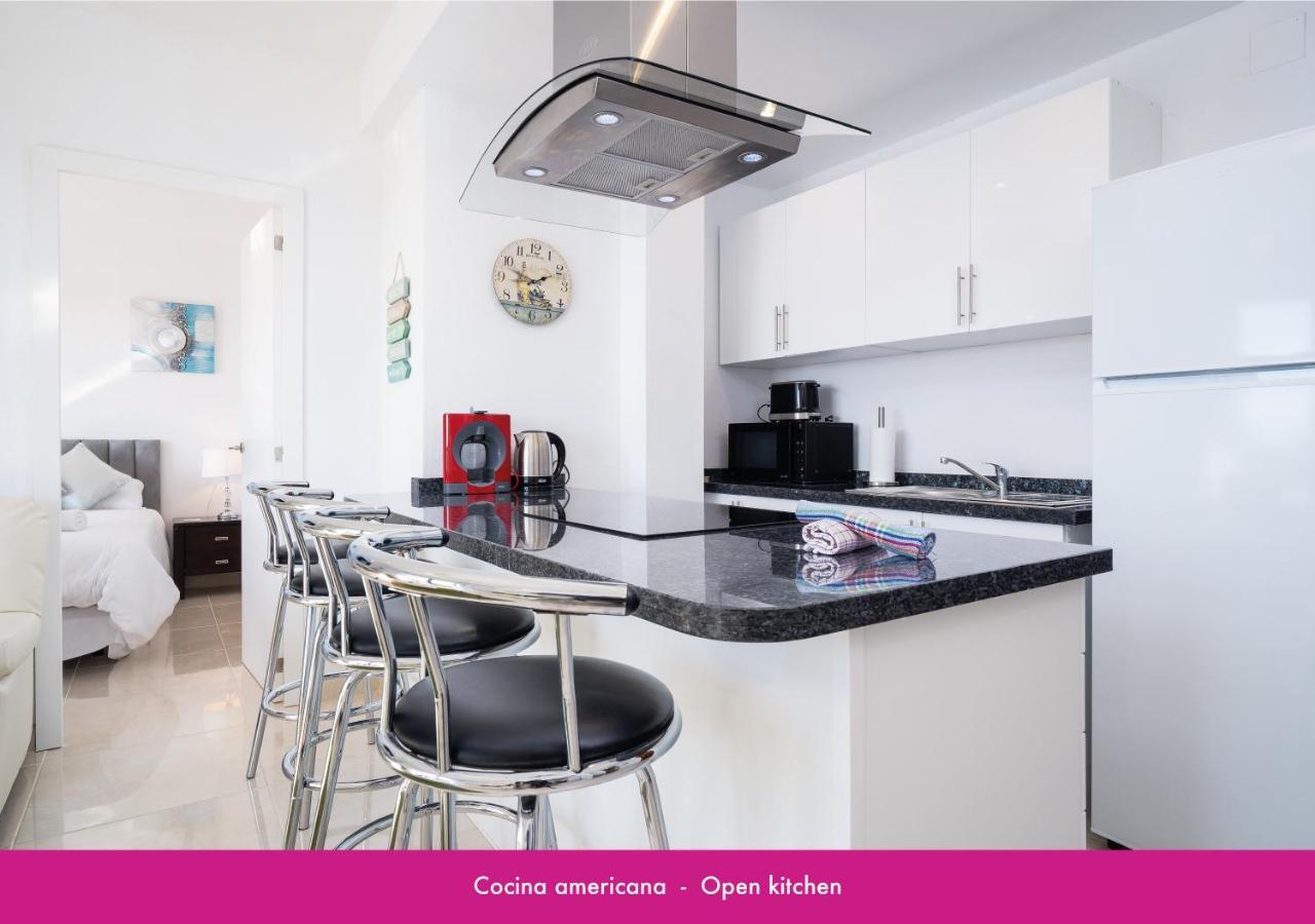 2 Bedrooms In Center With Community Pool Moraira