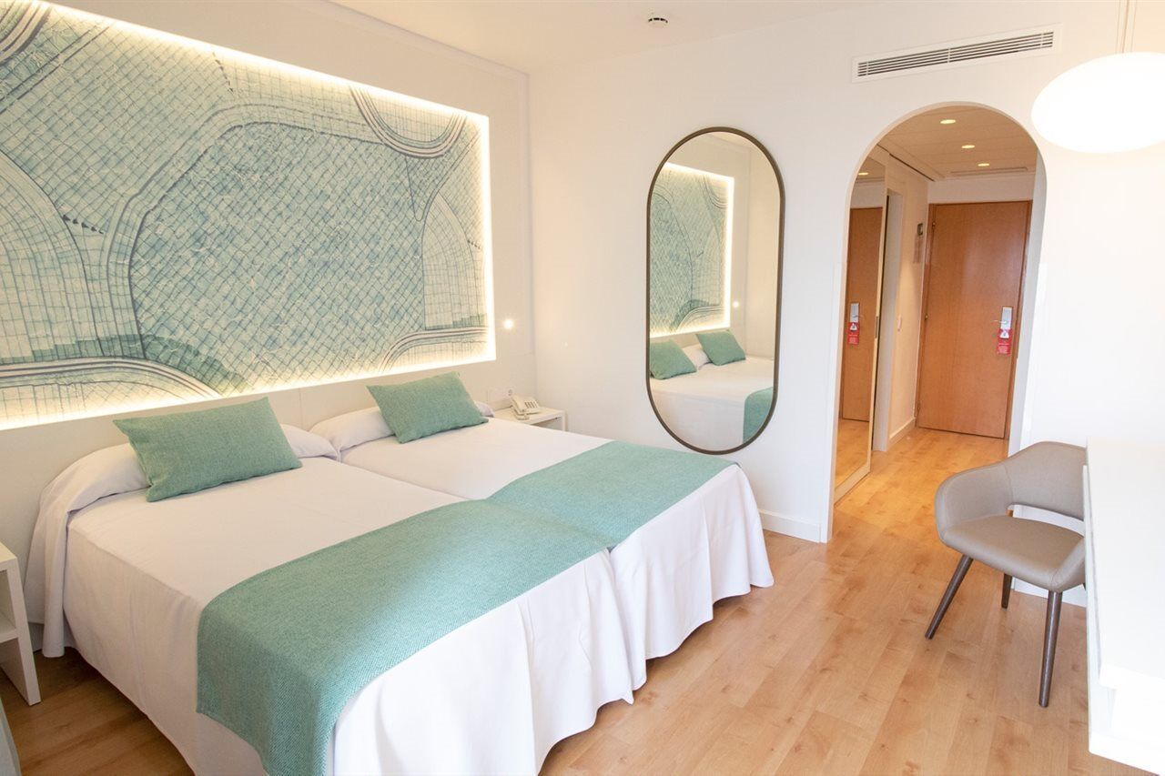 Golden Taurus Aquapark Hotel 4*