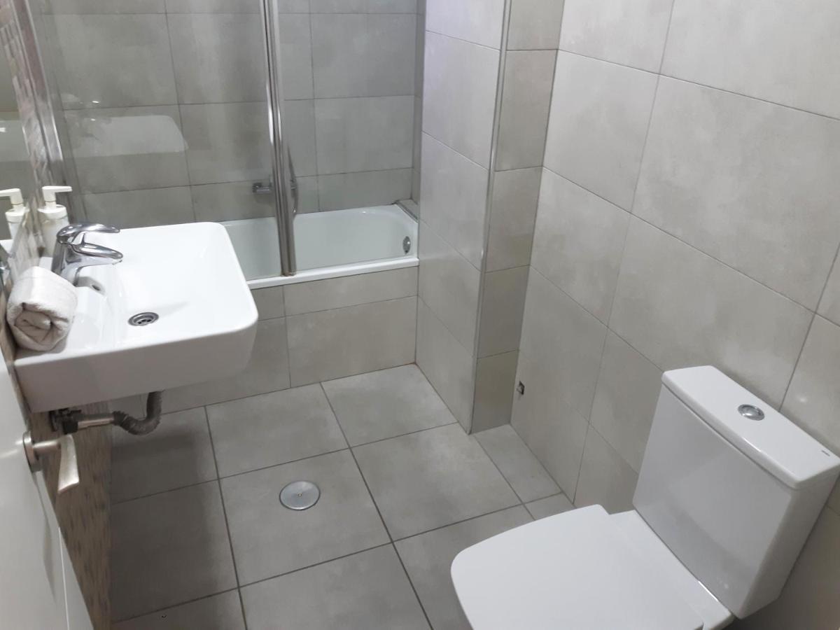 Apartamento Ramirez 3000 *