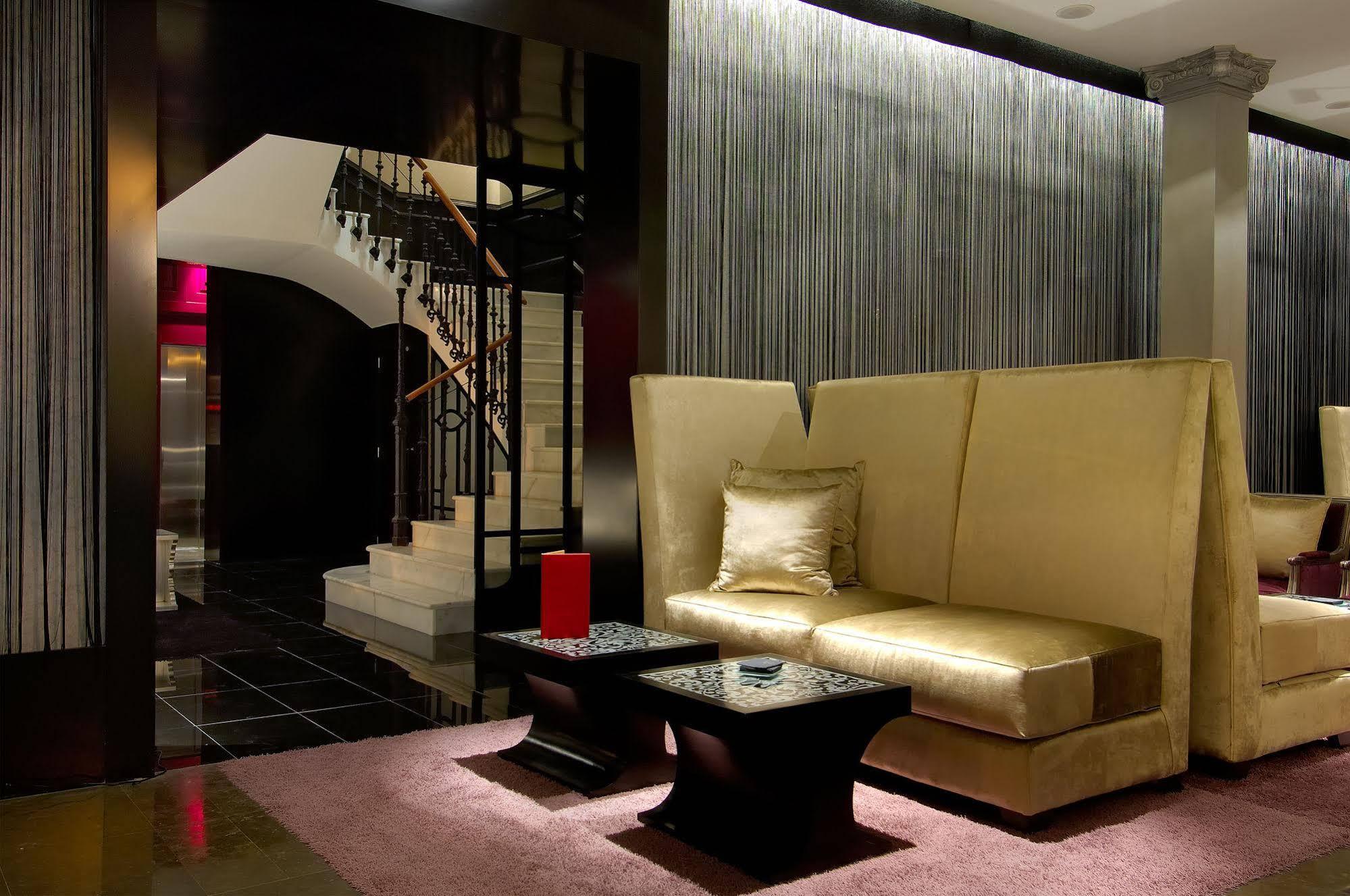Vincci Palace Hotel 4*