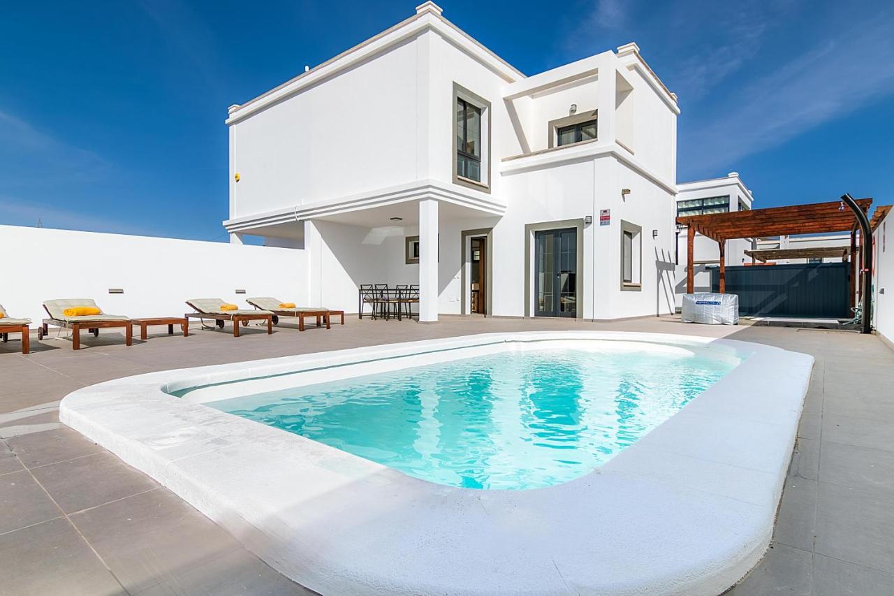 Villa Tebar *