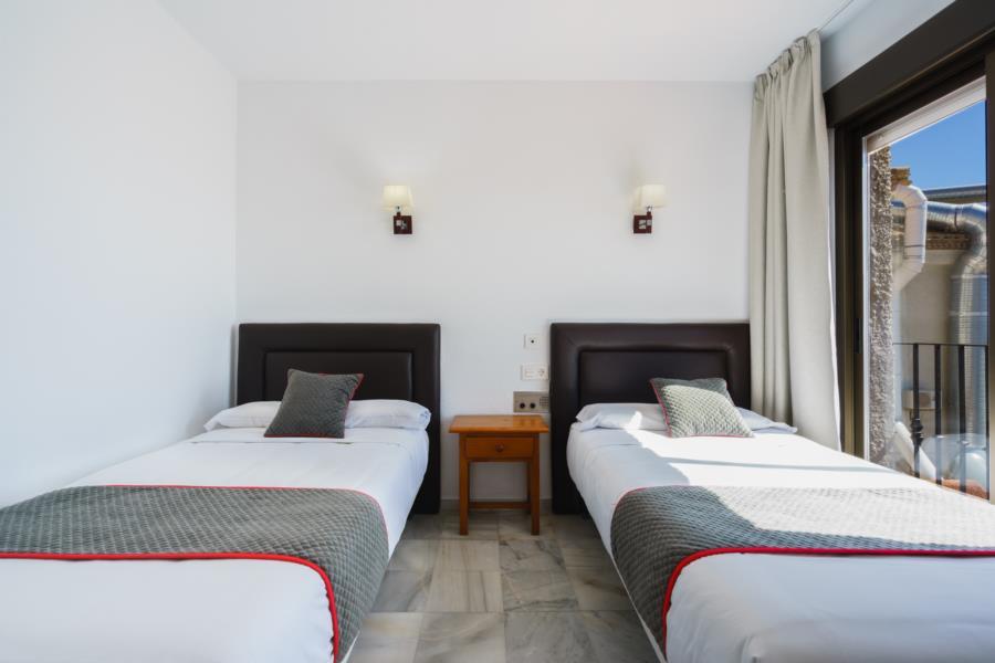 El Ancla Hotel *