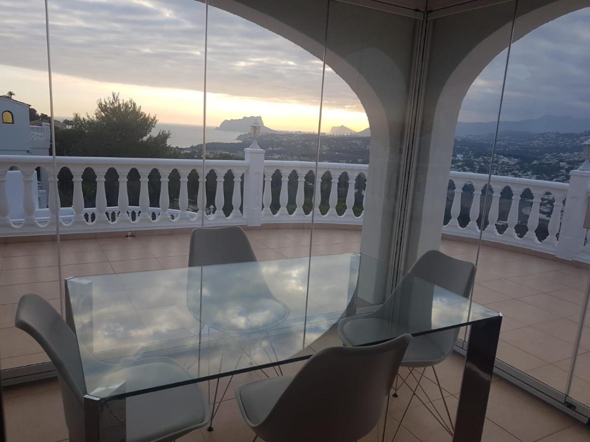Villa Book It Attias *