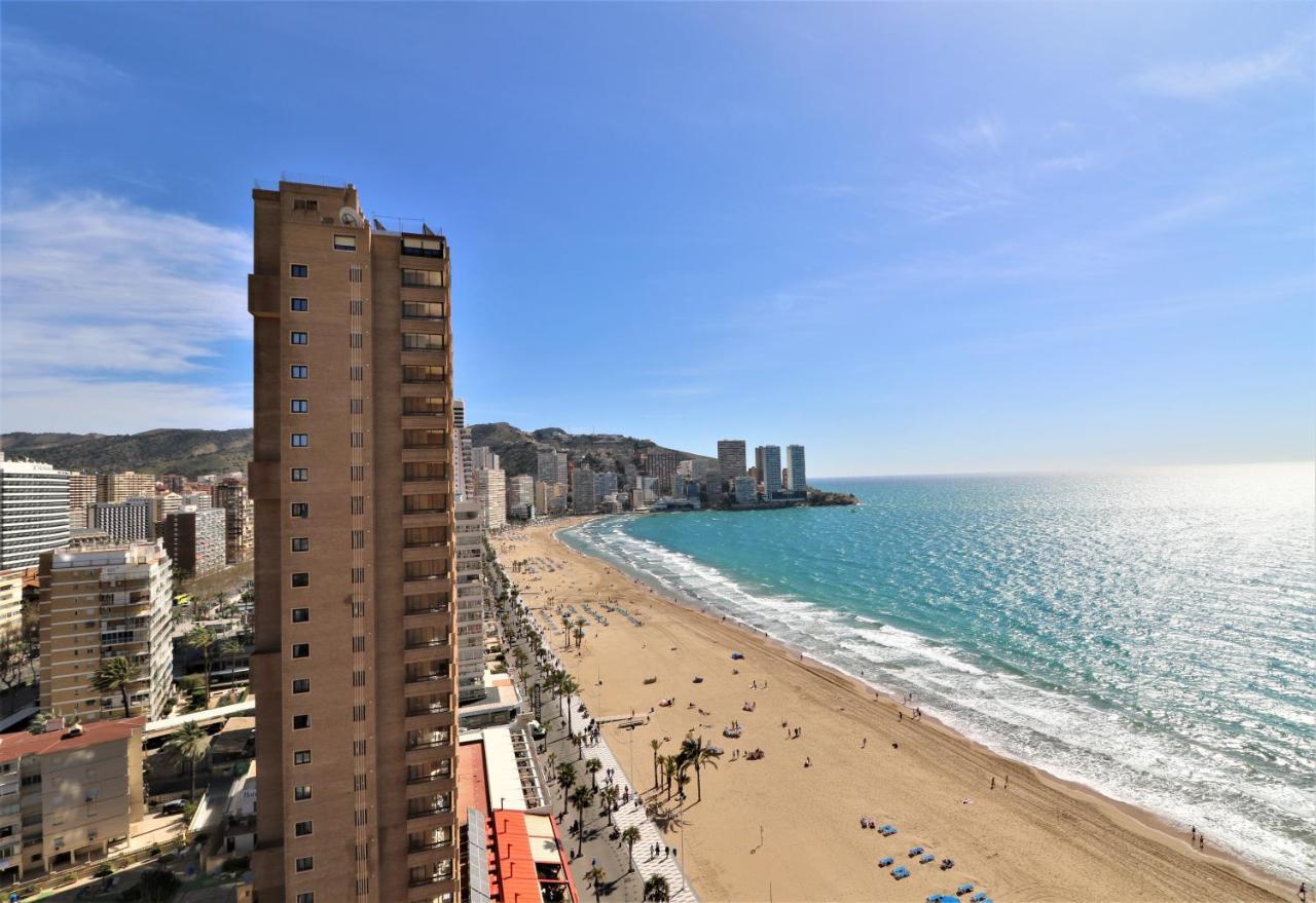Gemelos 16-f * Benidorm