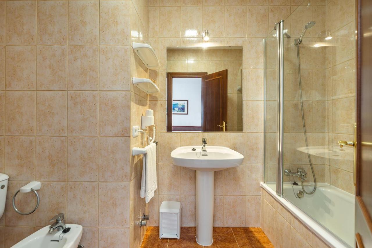 Apartahotel Cala Murada Tennis