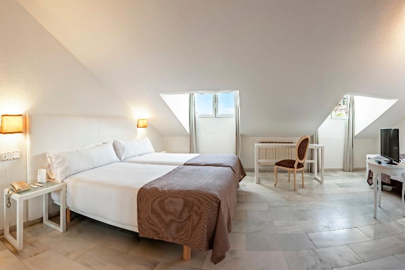 Hotel Hotel Suances 3*