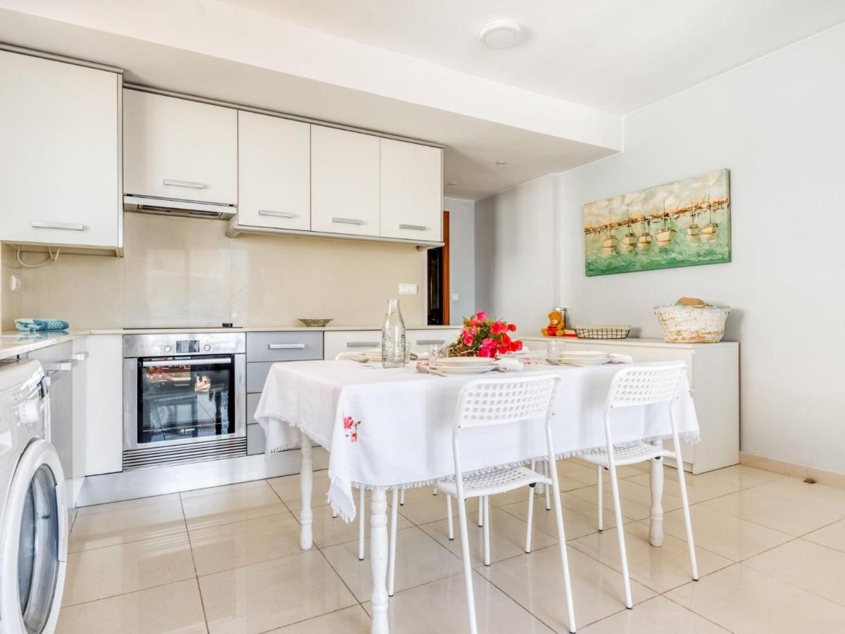 Holiday home Spacious In With Swimming Pool Oliva