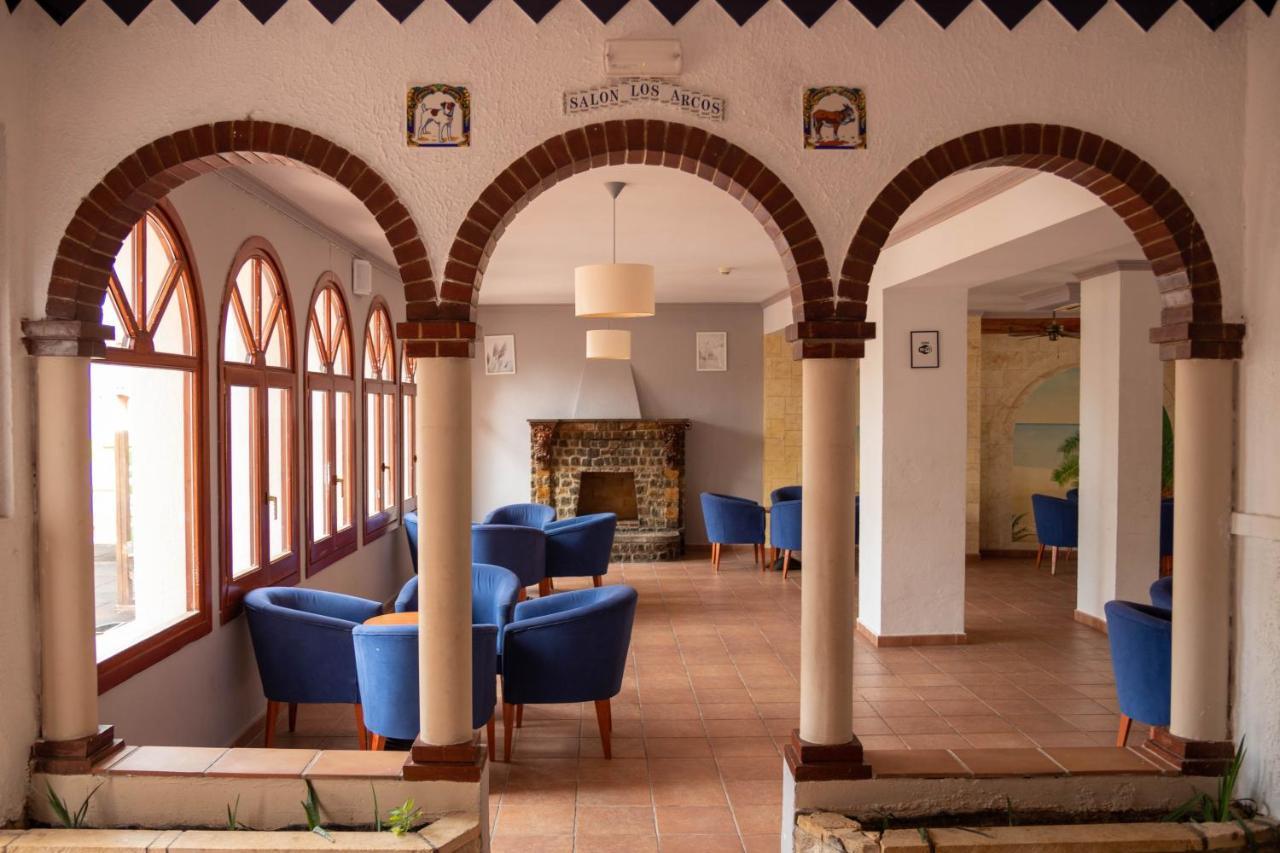 Hotel Comarruga Platja 3*