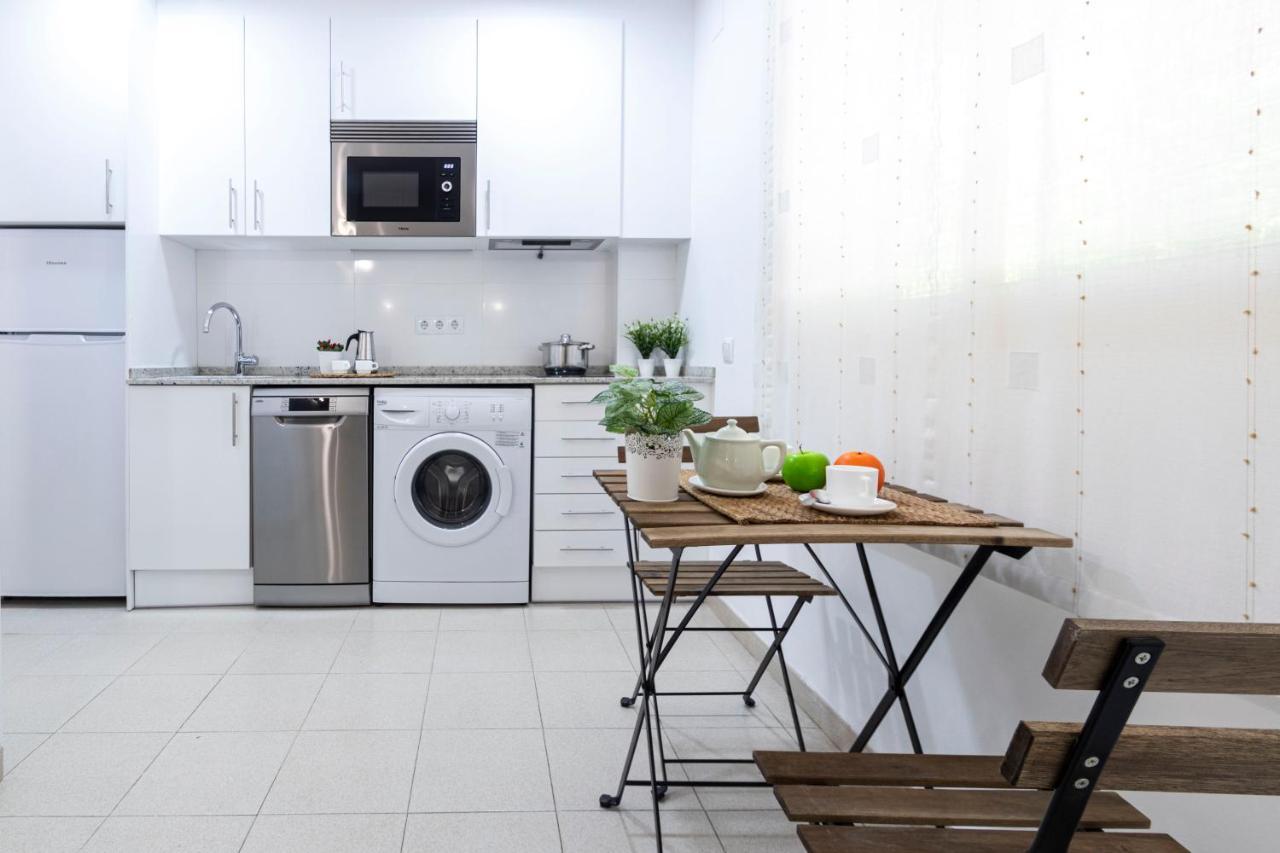 Estudio A 100 Metros De La Playa Apartment *