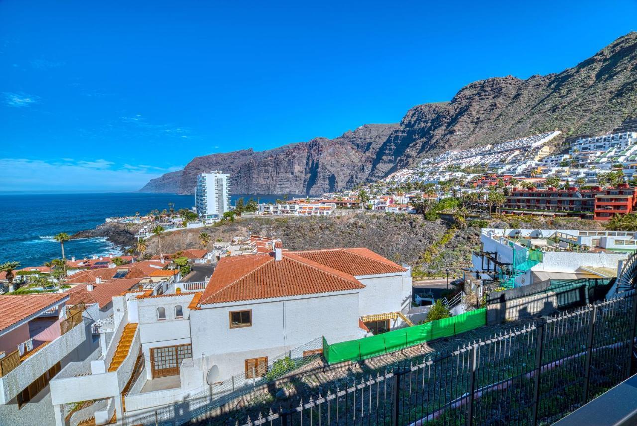 Apartahotel Ona Rosas Puerto de Santiago (Tenerife)