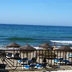 Skol 318C By Completely Marbella