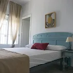 Gran Alojamiento A 4 Metros De La Playa Con Magnificas Vistas