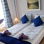 Beautiful Apartment In Duquesa Suites And Gardens