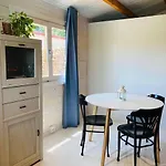 Hermoso Bungalow De Madera