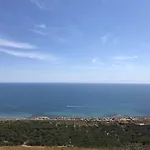 Nice House With Amazing Swimming Pool/ Just 5 Min From Beach