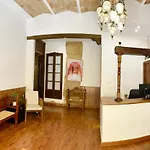 Arteaga Hostal&Baños Arabes Elvira