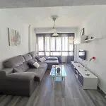 Piso apartamento 3 dormitorios, aire acondicionado