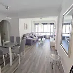 Piso apartamento 3 dormitorios, aire acondicionado
