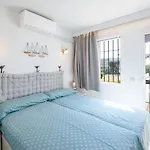 Apartment Aurora By Interhome