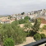 Apartamentos El Trovador