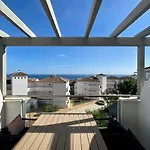 Hill Sea View Apartment
