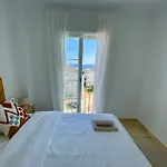 Hill Sea View Apartment