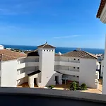 Hill Sea View Apartment