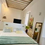 Inncadizcasa Senorial De Rivadavia