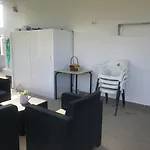 Estancia Al Pie De La Sierra Del Pozo