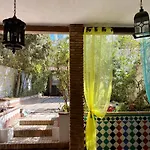 Casa De La Alberzana