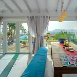 Casa Nirvana