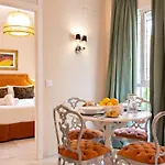 Ohliving Triana