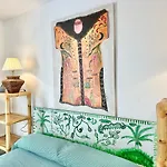 Family Home Near The Beach - Eaw Homes
