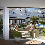 Hotel Doña Lola Zahara
