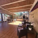 Casa piscina privada 4 dormitorios