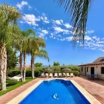 Villa Erythrina