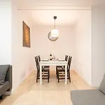 Apartment Next To Europa Fira And 20\' From Barcelona City Center