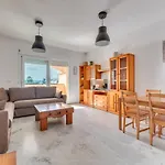 Well-located&Nice Views 2BDR Apt in Los Álamos