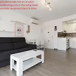 UHC Skorpios Apartments