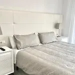 Mi Capricho Beachfront 400 - Apartment With Sea Views Costa Del Sol