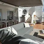Penthouse Mit Privatem Jacuzzi In Marbella - La Mairena