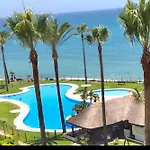 Mi Capricho Beachfront 400 - Apartment With Sea Views Costa Del Sol