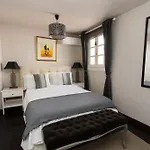 Casa Valdes